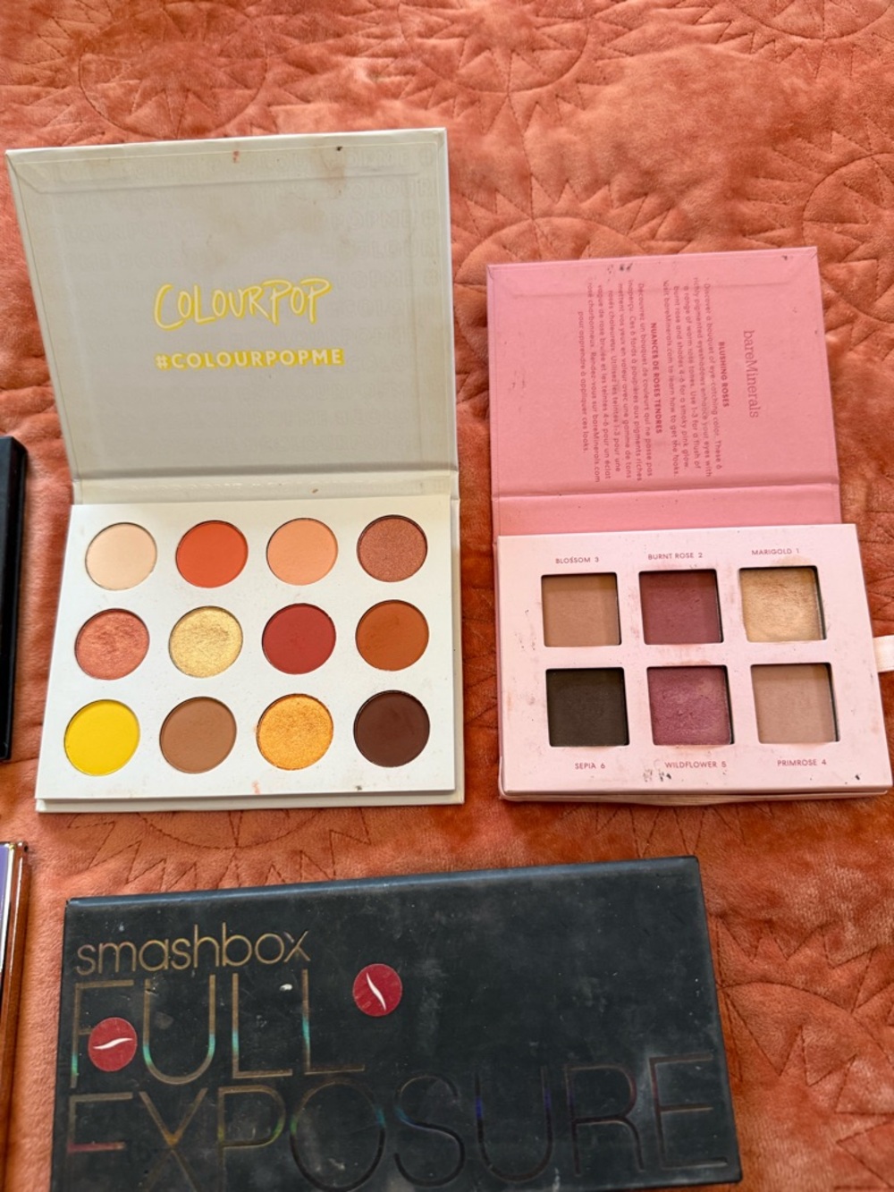 Large Eyeshadow Bundle - Picture 3 of 5